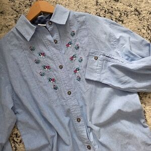 Vintage 90s Embroidered Chambry Button Up Shirt Womens L* Cottage Core Floral